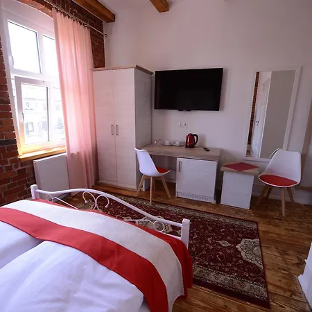 Starowiejska Aparthotel 3*